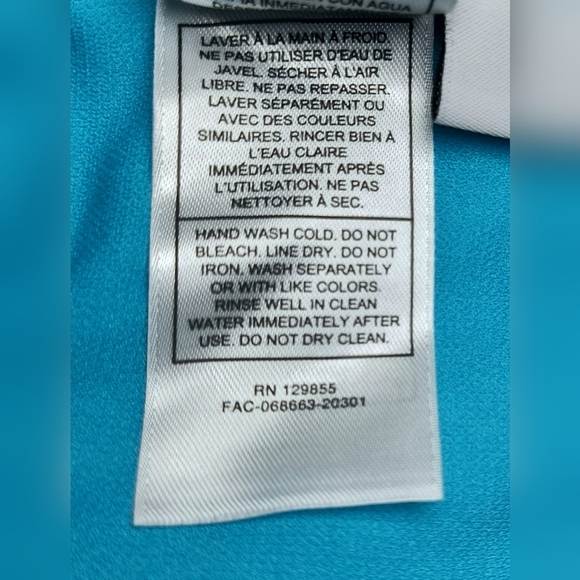 Disney Parks Scoopneck Minnie Mouse Sunglasses One Piece Swimsuit XL - Picture 7 of 8